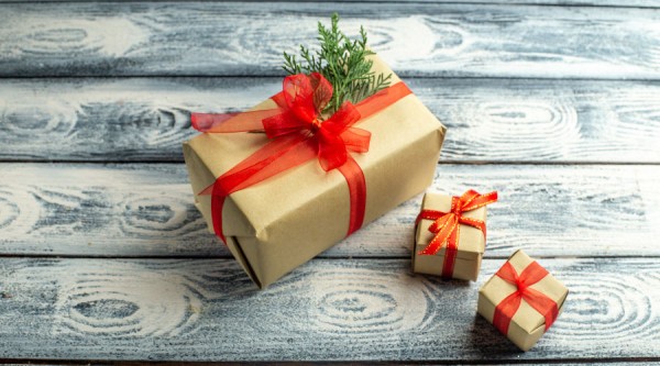 Жители Краснодара и Ставрополя получат подарки за доставку из «Пятёрочки» Жители Краснодара и Ставрополя получат подарки за доставку из «Пятёрочки»