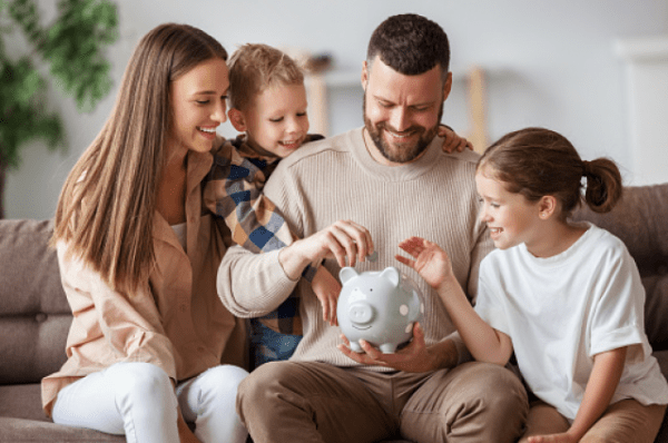 Более 10 млрд рублей выплатили кубанским семьям с детьми в 2021 году