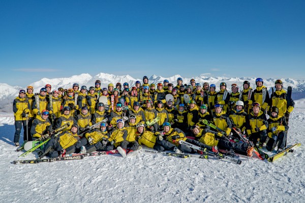 Как научиться кататься на лыжах или сноуборде? 4 важных совета для новичков от &laquo;Роза Хутор&raquo;