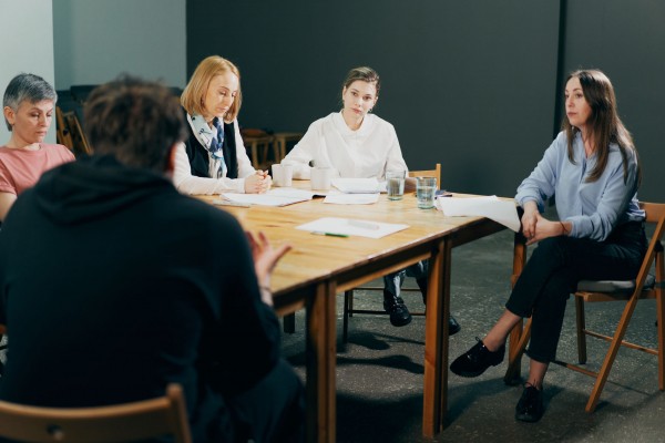 «Это жизнь не с аутизмом, а с ребенком». Родные краснодарцев с аутизмом озвучили дискуссию о ПНИ