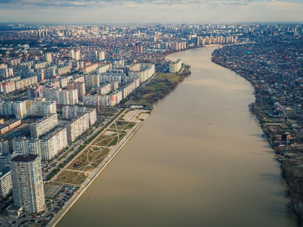 Где в Краснодаре построят следующую очередь набережной? Взгляд с&nbsp;высоты на&nbsp;пока&nbsp;что&nbsp;дикий берег ЮМР и&nbsp;Кожзавода