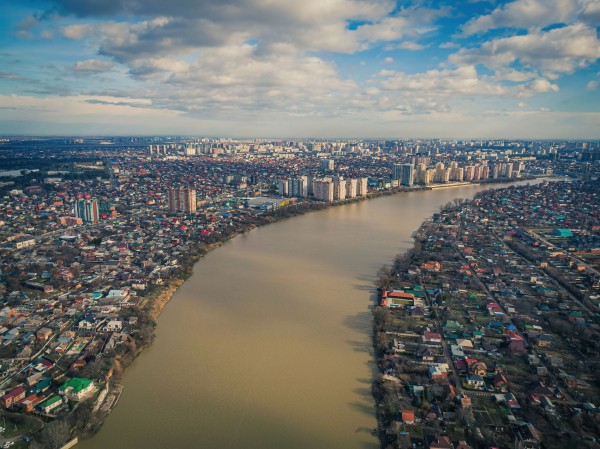 Где в Краснодаре построят следующую очередь набережной? Взгляд с&nbsp;высоты на&nbsp;пока&nbsp;что&nbsp;дикий берег ЮМР и&nbsp;Кожзавода