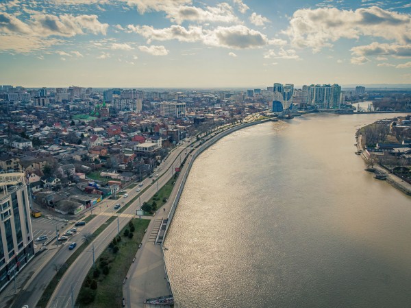 Где в Краснодаре построят следующую очередь набережной? Взгляд с&nbsp;высоты на&nbsp;пока&nbsp;что&nbsp;дикий берег ЮМР и&nbsp;Кожзавода