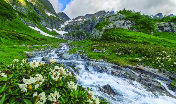 «Полгода провожу за текстами, полгода — за походами в горы». Автор «Истории Красной Поляны» рассказал о создании книги «Полгода провожу за текстами, полгода — за походами в горы». Автор «Истории Красной Поляны» рассказал о создании книги