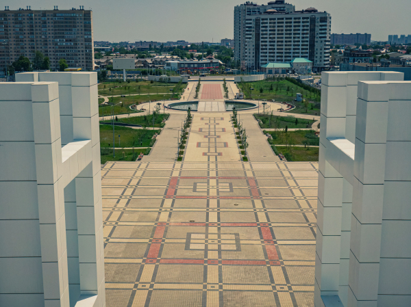 Больше, чем «Парк Галицкого». Показываем с воздуха, где в Краснодаре хотят разбить зеленую зону, и рассказываем, что не так с голосованием за ее благоустройство Больше, чем «Парк Галицкого». Показываем с воздуха, где в Краснодаре хотят разбить зеленую зону, и рассказываем, что не так с голосованием за ее благоустройство