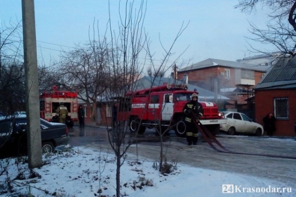 В Краснодарском центре вспыхнул дом