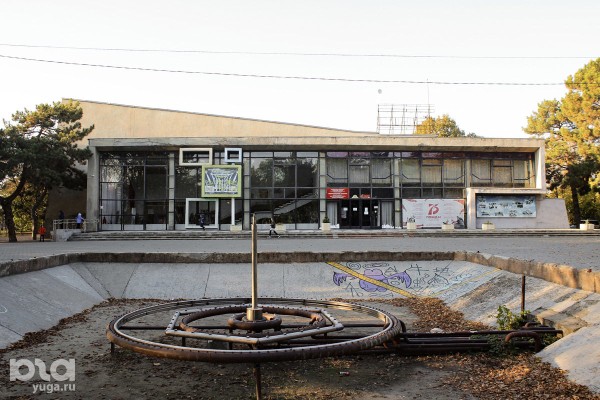 План по пропаганде, запрещённые иностранные фильмы и суды в кинозалах. Рассказываем истории кинотеатров Краснодара: от &laquo;России&raquo; до &laquo;Славы&raquo;