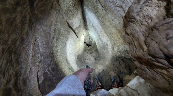 &laquo;Верующие развели там бардак&raquo;. Кто и зачем изучает пещеры Сочи