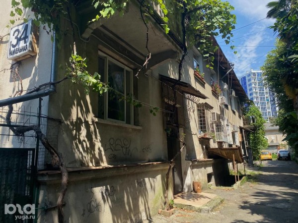 &laquo;Я бы с топором пришла, открыла гроб и посмотрела, кого хороню&raquo;. История матери, которая больше года добивается расследования гибели сына