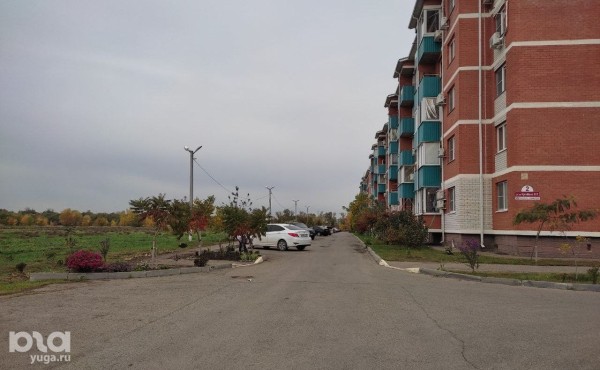 «Называемся «Прогрессом», но он до нас ещё не дошёл». Репортаж из краснодарского посёлка, где уже три месяца нет горячей воды и до сих пор нет отопления