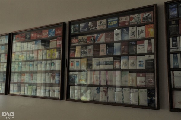 «Железный занавес упадёт, тогда посмотрим». Как в спальном районе Краснодара выживает единственный в России институт табака 