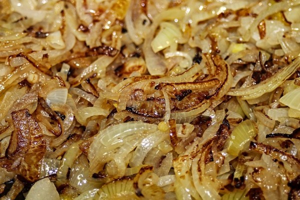 Обычные пельмени можно превратить во вкуснейшее блюдо - "самое оно" для 1 января