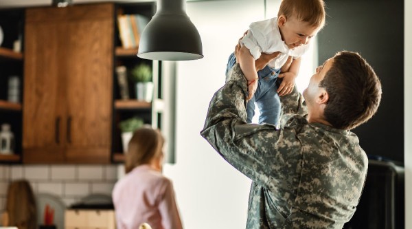 «Им нужны руки папы». Почему сообщество «Мы рядом» призывает освободить от мобилизации многодетных мужчин и отцов детей-инвалидов «Им нужны руки папы». Почему сообщество «Мы рядом» призывает освободить от мобилизации многодетных мужчин и отцов детей-инвалидов