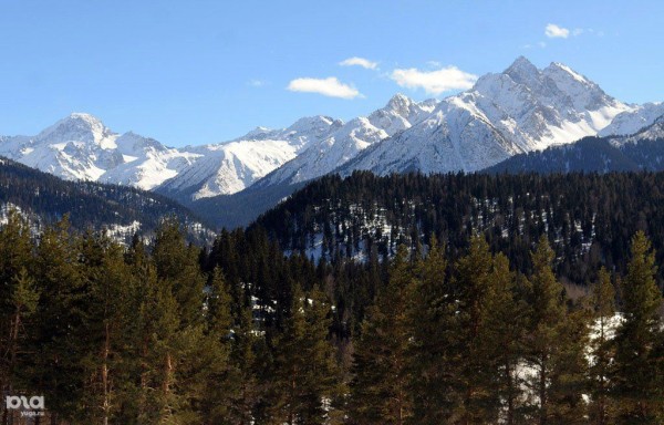 Сколько стоит покататься на лыжах и сноуборде в Сочи и других горах Северного Кавказа новичку Сколько стоит покататься на лыжах и сноуборде в Сочи и других горах Северного Кавказа новичку