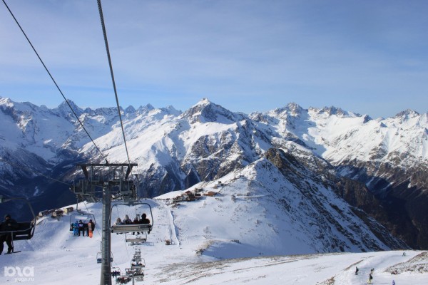 Сколько стоит покататься на лыжах и сноуборде в Сочи и других горах Северного Кавказа новичку Сколько стоит покататься на лыжах и сноуборде в Сочи и других горах Северного Кавказа новичку