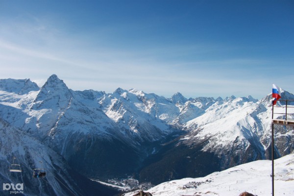 Сколько стоит покататься на лыжах и сноуборде в Сочи и других горах Северного Кавказа новичку Сколько стоит покататься на лыжах и сноуборде в Сочи и других горах Северного Кавказа новичку