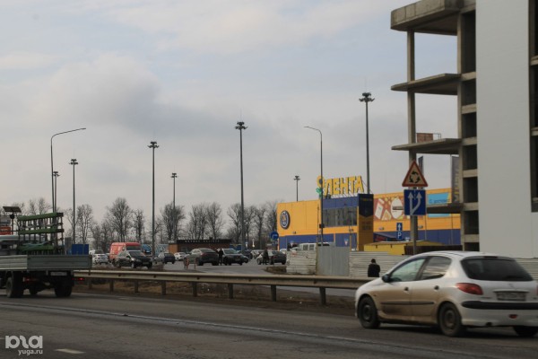 На Западном обходе без перемен? Как выглядит район Краснодара, где к 2025 году хотят пустить трамвай На Западном обходе без перемен? Как выглядит район Краснодара, где к 2025 году хотят пустить трамвай