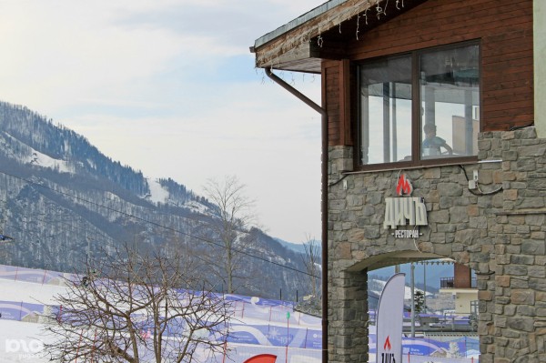 Видовые рестораны Сочи: бургеры с барабулей, чизкейк на огне и другие идеи для гастрономического туризма Видовые рестораны Сочи: бургеры с барабулей, чизкейк на огне и другие идеи для гастрономического туризма