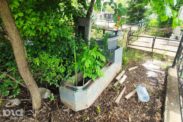 История о живых, рассказанная мертвыми. Психолог прокомментировал состояние Русского кладбища в поселке под Краснодаром