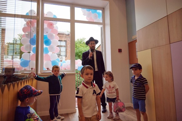 Как отмечают Пурим и чему учат детей в иудаизме. Репортаж из еврейской общины Краснодара