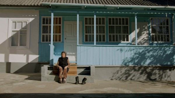 &laquo;В новых реалиях она выглядит пацифистской&raquo;. Краснодарский документалист Дмитрий Семибратов рассказал о картине &laquo;Чечня и мир&raquo;