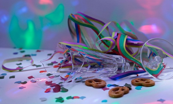 «Муж попросил не подавать в суд». Несколько историй женщин из Краснодара о том, как в России не любят платить алименты