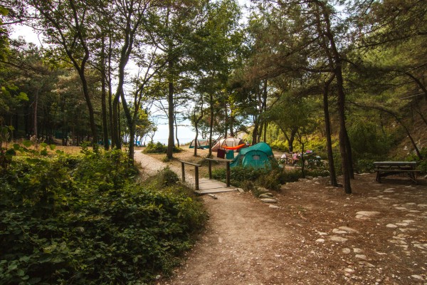 Отель под тысячами звезд. Создатель «Кукарты» рассказал о любимых местах для путешествий в Краснодарском крае и Адыгее Отель под тысячами звезд. Создатель «Кукарты» рассказал о любимых местах для путешествий в Краснодарском крае и Адыгее