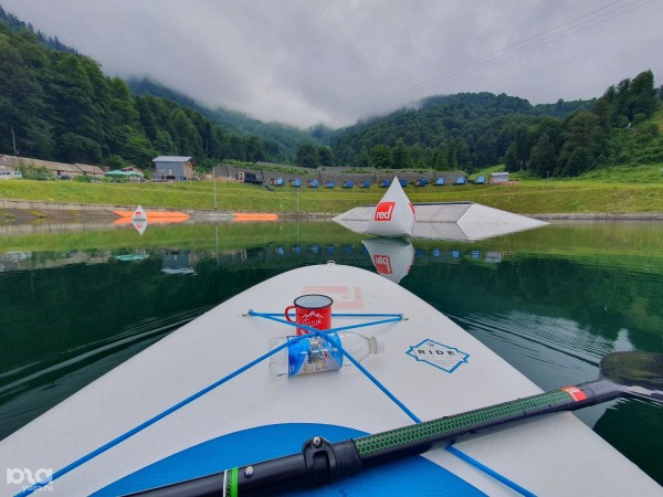 7 красивых мест для сапсерфинга в Краснодарском крае. Сколько стоит прогулка и где арендовать доску