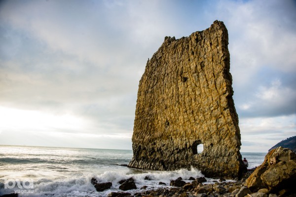 7 красивых мест для сапсерфинга в Краснодарском крае. Сколько стоит прогулка и где арендовать доску