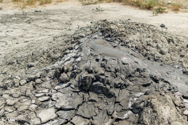 Блеваки и вход в Аид: грязевые вулканы Краснодарского края