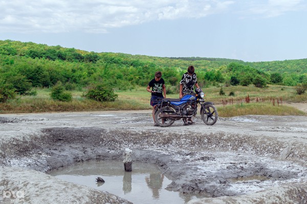Блеваки и вход в Аид: грязевые вулканы Краснодарского края