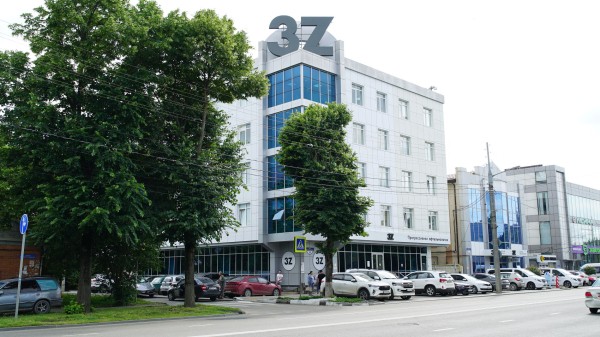 Собственный банк хрусталиков и более 400 тысяч операций за 20 лет. Как краснодарская глазная клиника 3Z выросла в федеральную сеть