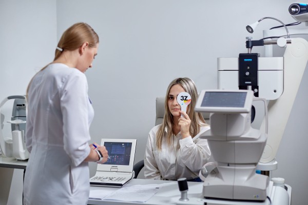 Собственный банк хрусталиков и более 400 тысяч операций за 20 лет. Как краснодарская глазная клиника 3Z выросла в федеральную сеть