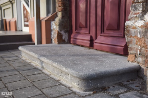 В поисках старинной красоты. Где в Краснодаре найти отреставрированные двери