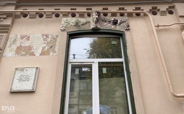 В поисках старинной красоты. Где в Краснодаре найти отреставрированные двери