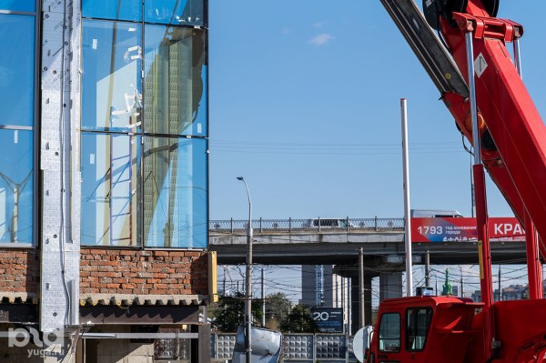 Прогулка вокруг Тургеневского моста в Краснодаре. Что остается в разрухе годами, а что планируют ремонтировать 14 месяцев? Прогулка вокруг Тургеневского моста в Краснодаре. Что остается в разрухе годами, а что планируют ремонтировать 14 месяцев?
