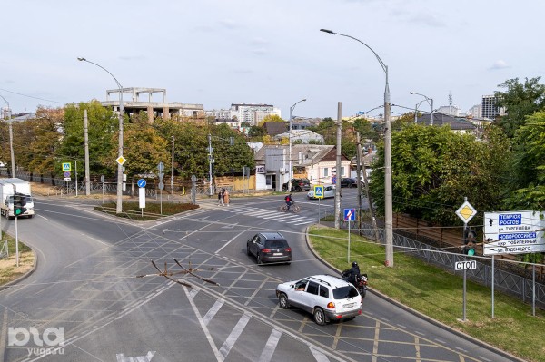 Прогулка вокруг Тургеневского моста в Краснодаре. Что остается в разрухе годами, а что планируют ремонтировать 14 месяцев? Прогулка вокруг Тургеневского моста в Краснодаре. Что остается в разрухе годами, а что планируют ремонтировать 14 месяцев?