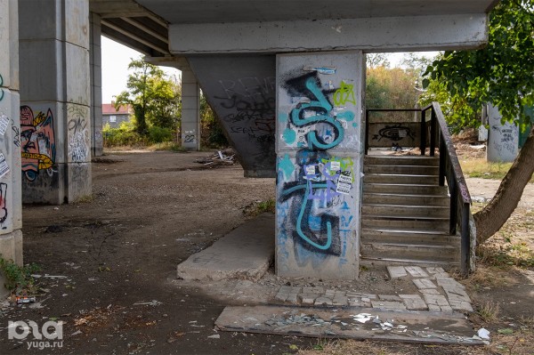 Прогулка вокруг Тургеневского моста в Краснодаре. Что остается в разрухе годами, а что планируют ремонтировать 14 месяцев? Прогулка вокруг Тургеневского моста в Краснодаре. Что остается в разрухе годами, а что планируют ремонтировать 14 месяцев?