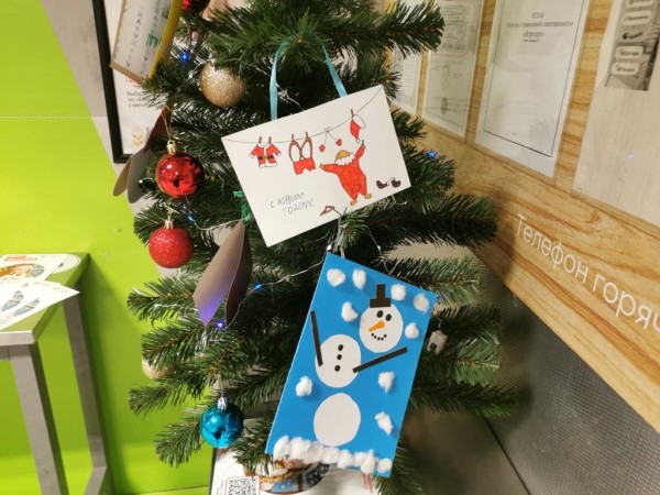 В Краснодаре началась акция «Ёлка желаний». Каждый может сделать подарок ребенку