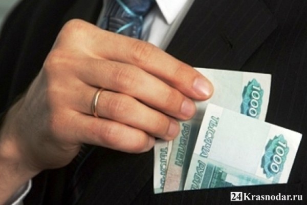 За угрозу убийством надо 100 000 рублей