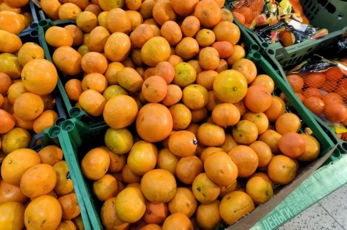 
        В порту Новороссийска запретили ввоз зараженной партии мандаринов из Турции    