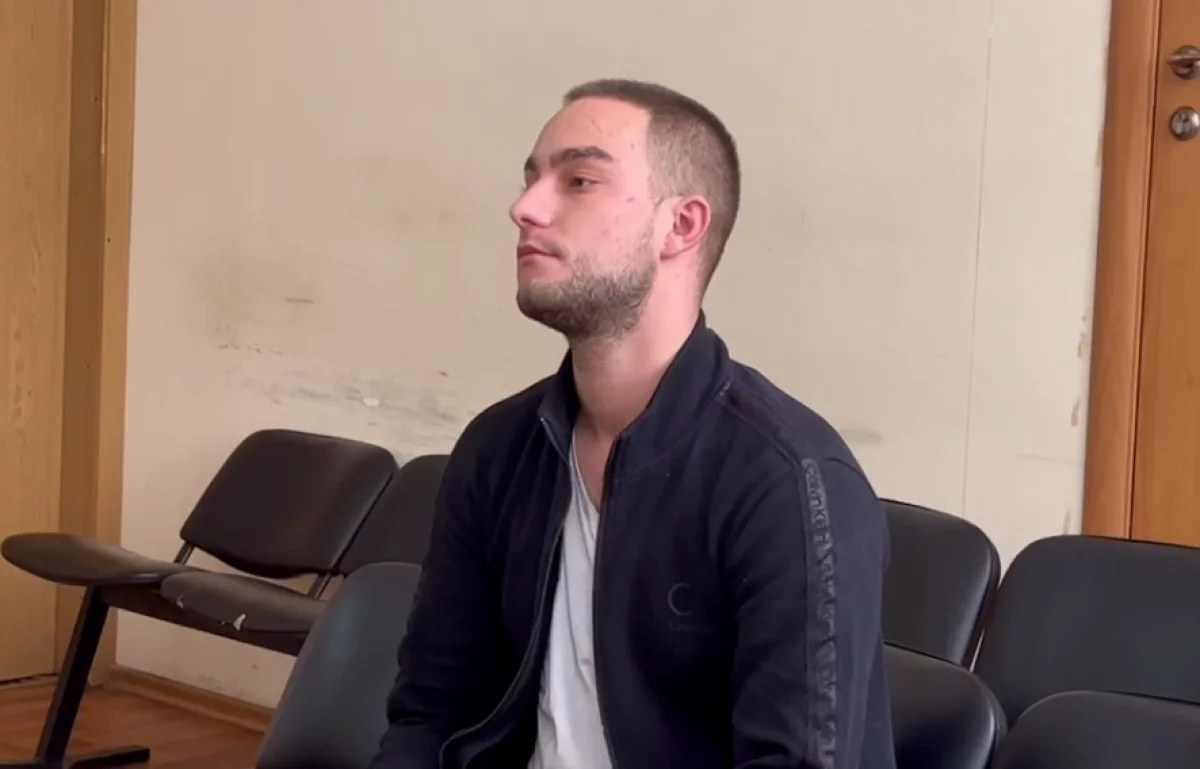 Общий срок водителю, устроившему погоню в Краснодаре, составил 45 суток
Общий срок водителю, устроившему погоню в Краснодаре, составил 45 суток