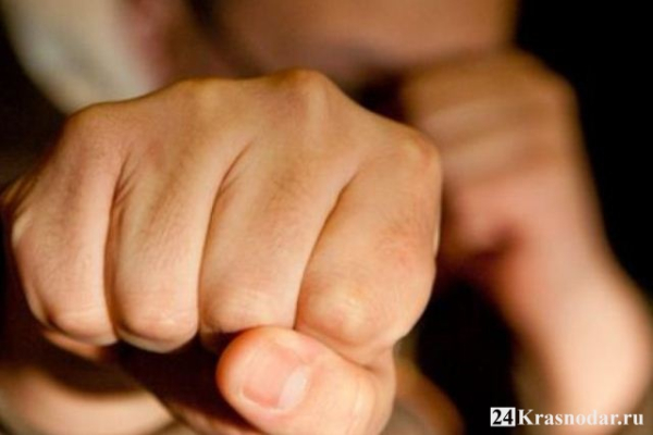 Избит пенсионер