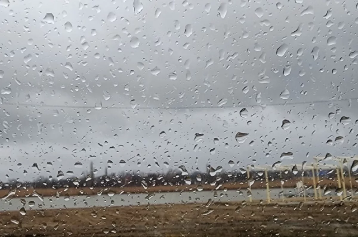 В первый понедельник лета в Краснодарском крае сохранится дождливая погода
В первый понедельник лета в Краснодарском крае сохранится дождливая погода