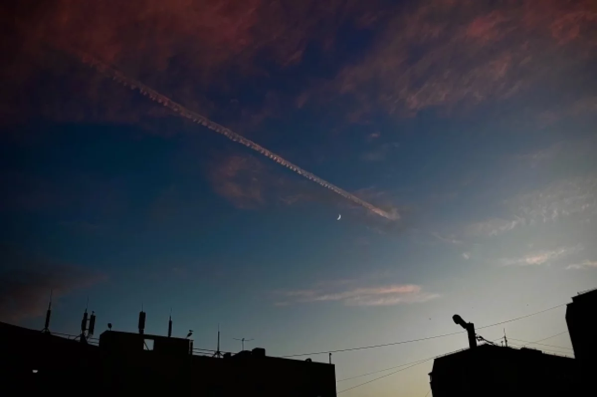 Над акваторией Азовского моря сбили один БПЛА ВСУ
Над акваторией Азовского моря сбили один БПЛА ВСУ